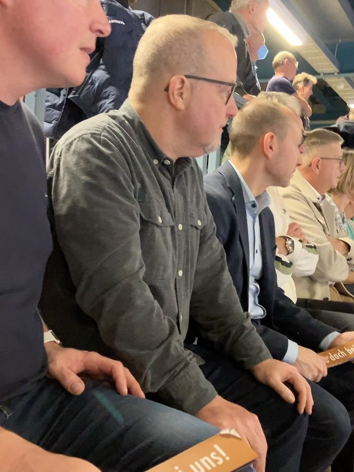 Instagram post from ob_stefanbelz. This post is in position 3.